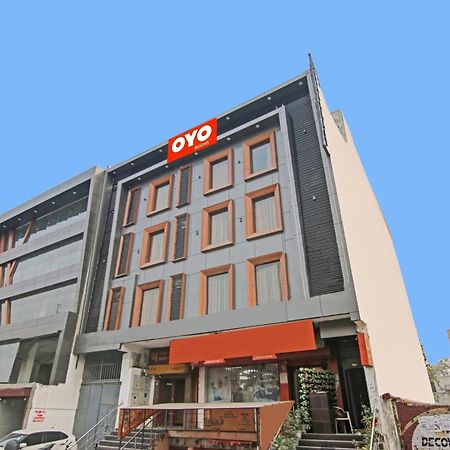 Hotel 19 West New Delhi Buitenkant foto