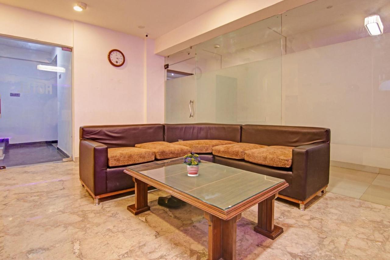 Hotel 19 West New Delhi Buitenkant foto