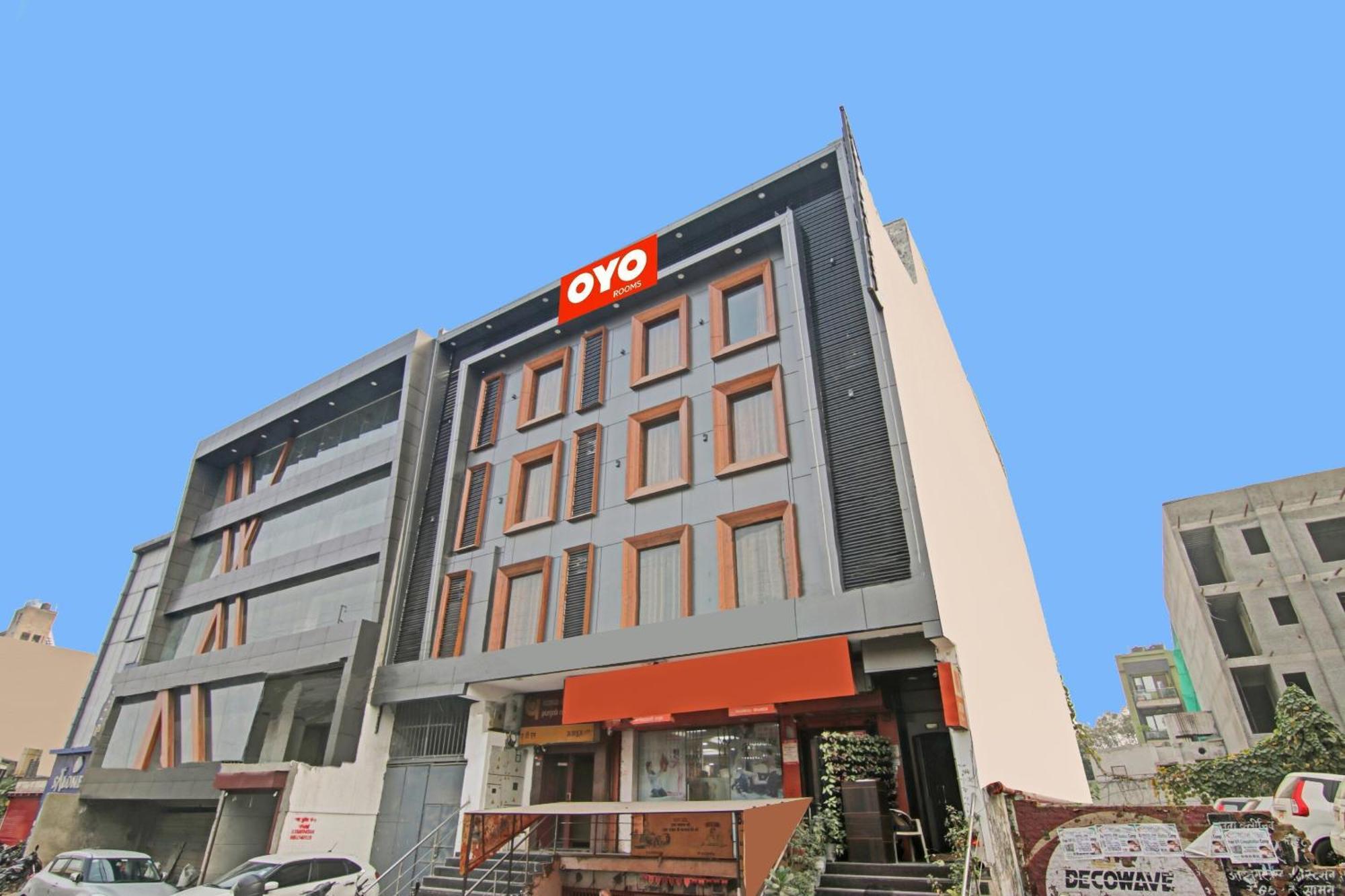 Hotel 19 West New Delhi Buitenkant foto